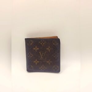 Louis Vuitton Monogram Bifold Unisex Wallet